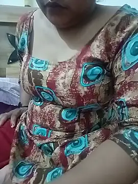 Snapshot of Menka_cut34 chatting on July 2, 2026, 3:29 pm Menka cut34 online show from July 2, 2026, 3:29 pm