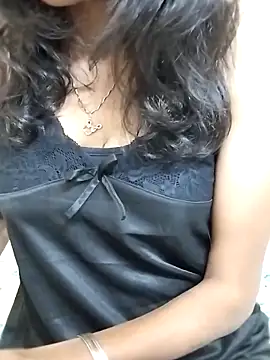 Snapshot of Rani_janam chatting on November 17, 2025, 3:38 pm Rani janam online show from November 17, 2025, 3:38 pm