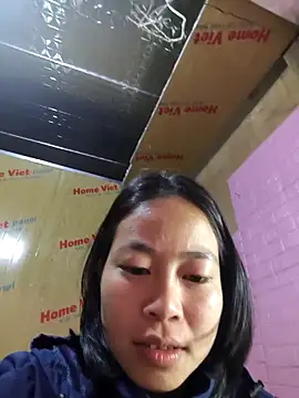 Snapshot of Cat-meow chatting on November 17, 2025, 12:58 am Cat-meow online show from November 17, 2025, 12:58 am