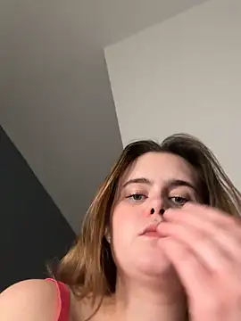 Blonde Bunny online show from April 11, 2026, 9:40 pm