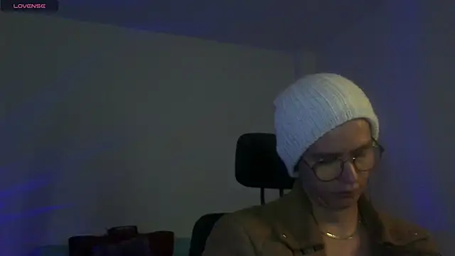 Brandon starkk online show from April 15, 2026, 8:20 pm