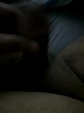 Snapshot of benza1978 chatting on December 2, 2025, 5:42 am benza1978 online show from December 2, 2025, 5:42 am