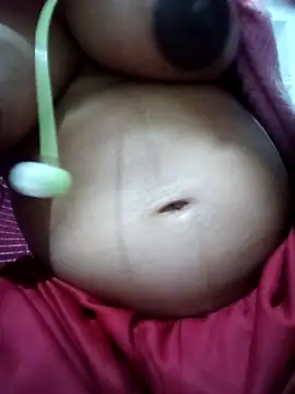 Snapshot of Anushasharma89 chatting on November 24, 2025, 1:44 pm Anushasharma89 online show from November 24, 2025, 1:44 pm