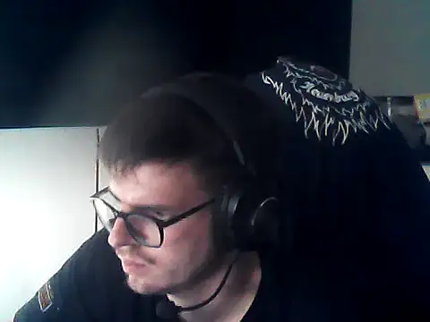 Snapshot of DesertedMonoxide chatting on March 9, 2026, 4:10 pm DesertedMonoxide online show from March 9, 2026, 4:10 pm