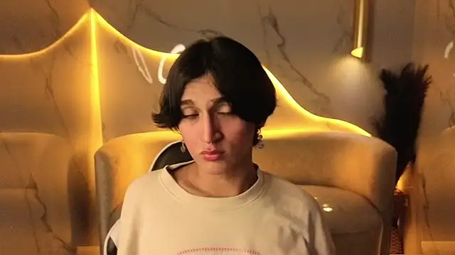 zoe tp online show from November 27, 2025, 7:47 pm