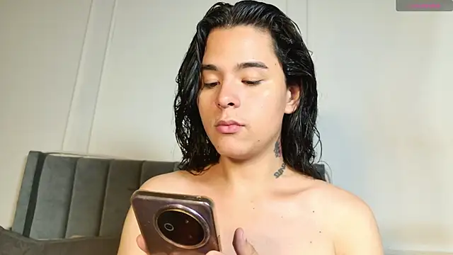 Angel-umbra online show from December 20, 2025, 4:04 am