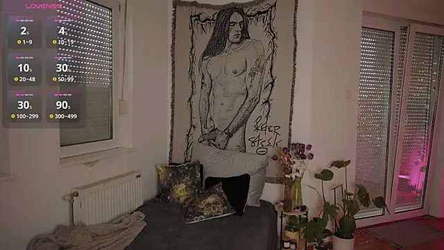 Snapshot of inked_witch chatting on March 12, 2025, 12:36 pm inked witch online show from March 12, 2025, 12:36 pm