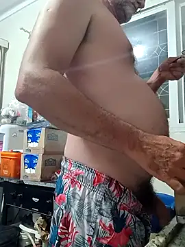 Snapshot of nard53 chatting on February 3, 2026, 8:19 am nard53 online show from February 3, 2026, 8:19 am