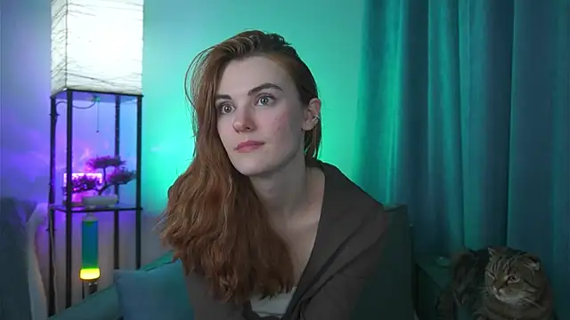 foxy cute4you online show from March 13, 2026, 6:35 pm