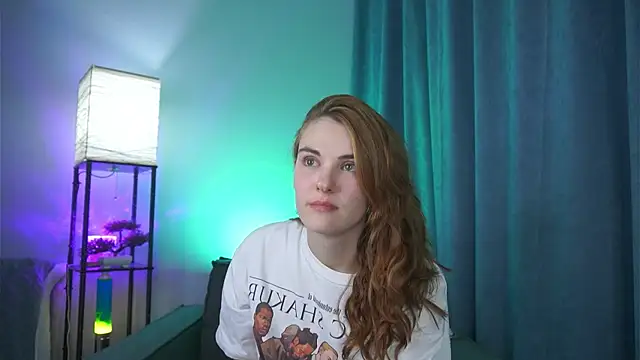 foxy cute4you online show from March 9, 2026, 8:01 pm