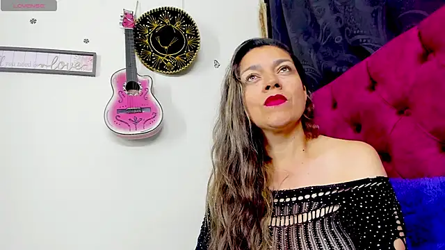 Snapshot of _nanycute_ chatting on June 19, 2026, 1:11 am nanycute online show from June 19, 2026, 1:11 am