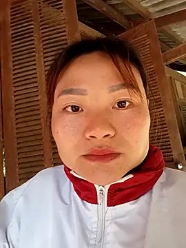 Lee-Thee online show from November 23, 2025, 1:37 am