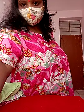 CUTE-LOVE-SWEETS online show from April 8, 2026, 4:03 am