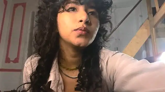 justcallmemargo online show from March 15, 2026, 4:08 am