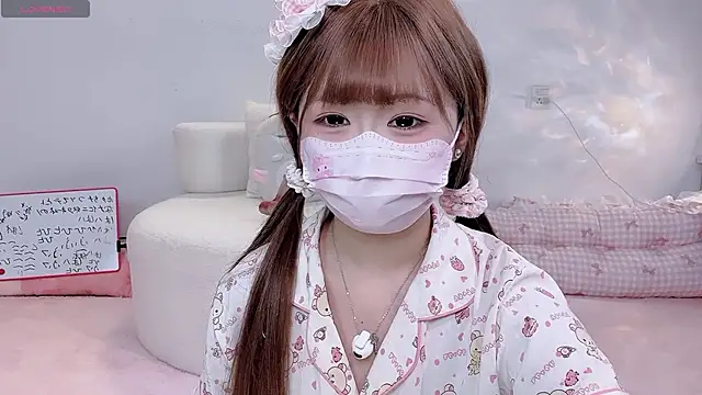 Snapshot of lucky-188 chatting on February 9, 2026, 6:06 pm lucky-188 online show from February 9, 2026, 6:06 pm