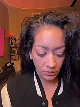 Entreprescrewers online show from November 19, 2025, 6:24 am