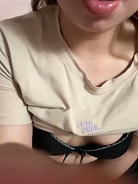 Snapshot of Hot-Today chatting on December 21, 2025, 6:15 am Hot-Today online show from December 21, 2025, 6:15 am