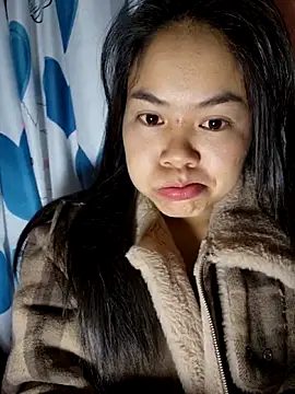 Snapshot of Xiu-L chatting on February 1, 2026, 12:31 am Xiu-L online show from February 1, 2026, 12:31 am