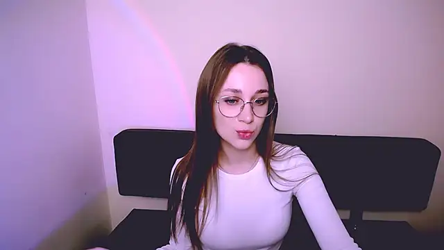 Snapshot of MillaTems_ chatting on November 25, 2025, 8:47 am MillaTems online show from November 25, 2025, 8:47 am