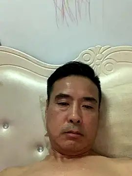 Mistliu online show from November 20, 2025, 4:07 pm