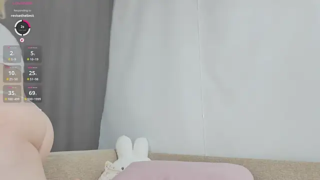 Snapshot of virgiin_lily chatting on November 30, 2025, 1:12 pm virgiin lily online show from November 30, 2025, 1:12 pm