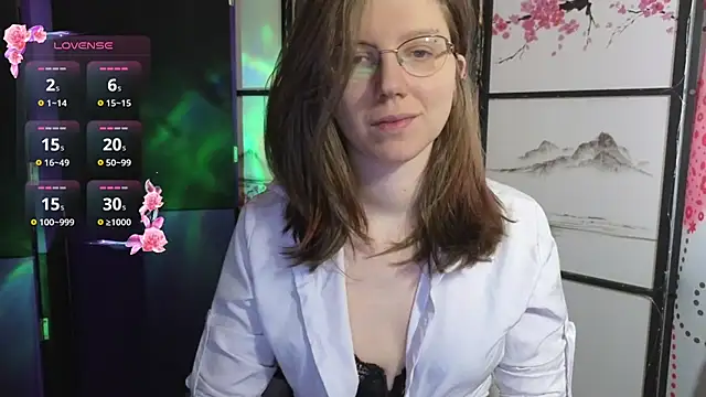 scarlettsrose online show from March 10, 2026, 12:09 pm