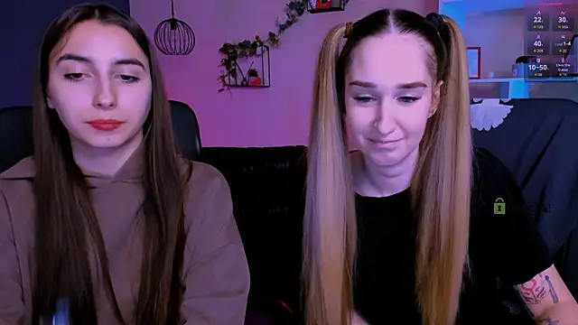  kellykitten  online show from March 16, 2026, 2:10 pm