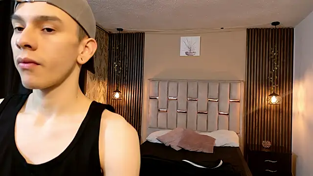 Snapshot of James_Adams_01 chatting on February 20, 2026, 12:51 pm James Adams 01 online show from February 20, 2026, 12:51 pm