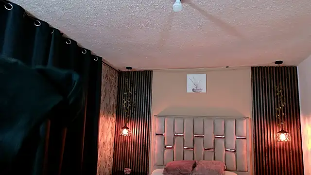 Snapshot of James_Adams_01 chatting on February 13, 2026, 1:11 pm James Adams 01 online show from February 13, 2026, 1:11 pm