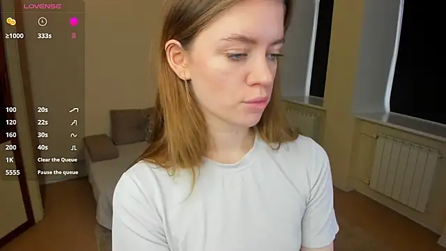 AngelesBenitz online show from March 4, 2026, 8:22 am