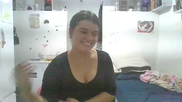 Snapshot of Satanatrix chatting on May 19, 2026, 6:31 am Satanatrix online show from May 19, 2026, 6:31 am