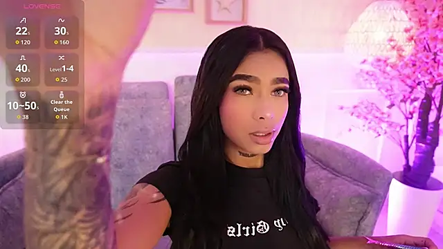 MeganLowell online show from March 9, 2026, 7:39 pm