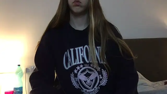 Martimartinaxx online show from March 24, 2026, 7:58 pm