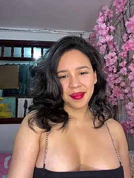 Snapshot of Esmerald_1111 chatting on January 19, 2026, 3:05 pm Esmerald 1111 online show from January 19, 2026, 3:05 pm