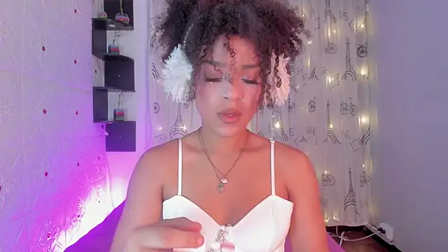 Serena Fey online show from November 28, 2025, 11:54 am