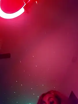 VenezuelaLuxeNoir online show from January 11, 2026, 10:27 pm