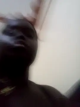 Snapshot of bigass31 chatting on November 23, 2025, 1:10 pm bigass31 online show from November 23, 2025, 1:10 pm