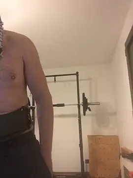 Snapshot of biscottosexy69 chatting on November 24, 2025, 6:41 pm biscottosexy69 online show from November 24, 2025, 6:41 pm