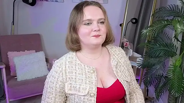 TerryAstra online show from November 17, 2025, 10:47 pm