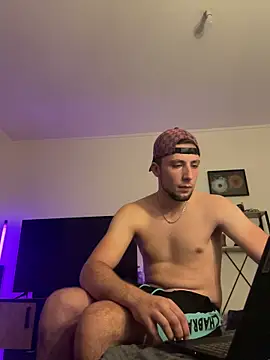 Snapshot of Matt02fr chatting on November 22, 2025, 5:28 am Matt02fr online show from November 22, 2025, 5:28 am