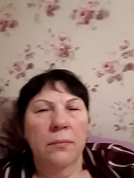 Snapshot of OliviaaSkyy chatting on February 21, 2026, 2:35 am OliviaaSkyy online show from February 21, 2026, 2:35 am