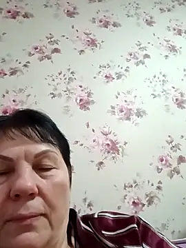 Snapshot of OliviaaSkyy chatting on February 11, 2026, 5:18 am OliviaaSkyy online show from February 11, 2026, 5:18 am