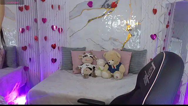 Snapshot of Canndyy_tay1 chatting on February 20, 2026, 6:43 pm Canndyy tay1 online show from February 20, 2026, 6:43 pm