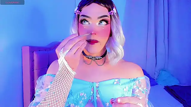 Shiaki 04 online show from April 18, 2026, 4:37 am