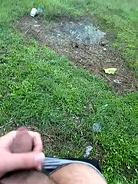 Snapshot of Locotre22 chatting on November 18, 2025, 5:11 am Locotre22 online show from November 18, 2025, 5:11 am