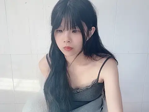 bunny-- online show from November 27, 2025, 5:19 am