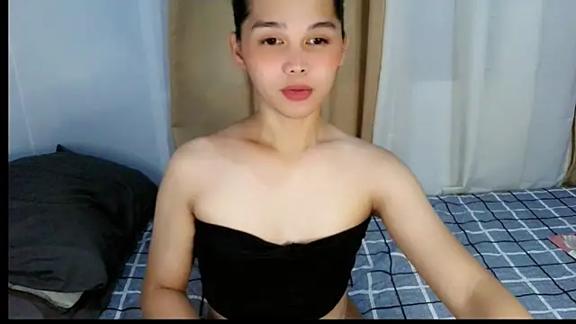 Snapshot of sluttyLeila chatting on February 14, 2026, 11:21 am sluttyLeila online show from February 14, 2026, 11:21 am