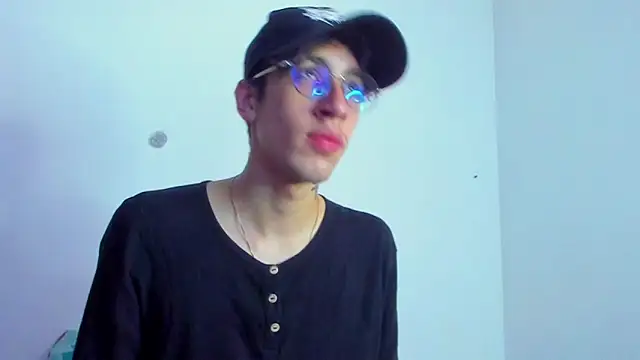 Snapshot of Dio__morningstar chatting on November 19, 2025, 12:16 pm Dio morningstar online show from November 19, 2025, 12:16 pm