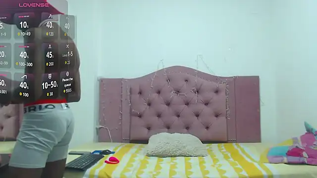 Snapshot of NoahJhonson69 chatting on November 29, 2025, 11:10 am NoahJhonson69 online show from November 29, 2025, 11:10 am