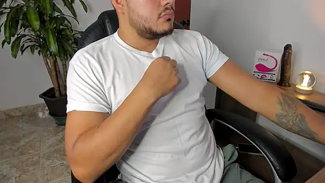 Snapshot of Mark__Brown chatting on November 20, 2025, 4:35 am Mark Brown online show from November 20, 2025, 4:35 am